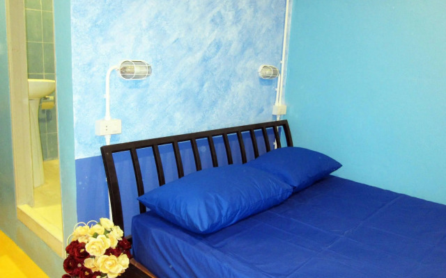 Treechart Hostel