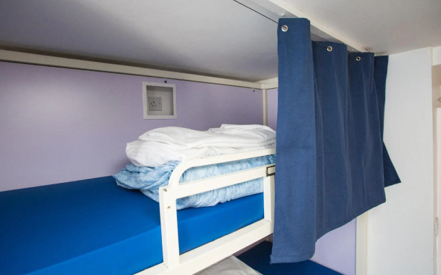 Smart Hyde Park View - Hostel