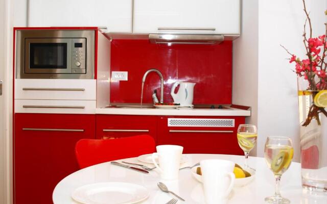 MirÓ Studio Apartments