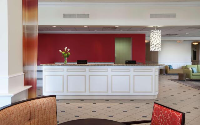 Hilton Garden Inn Montreal Airport