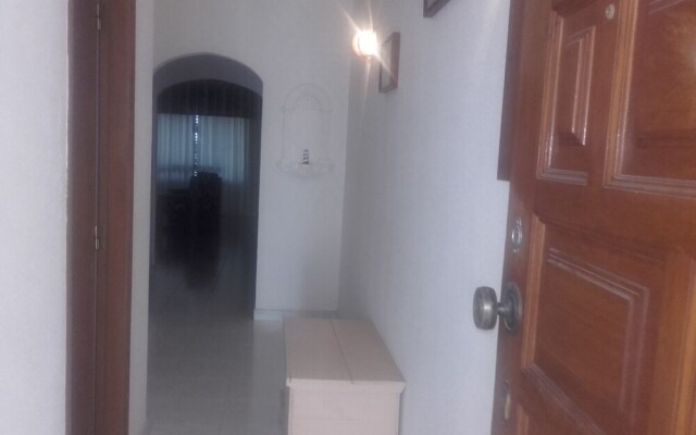 Roomy 1-bed Apartment in Albufeira Center