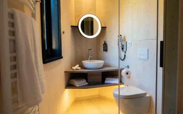 Experience Bliss at Blue Lodge-belvilla