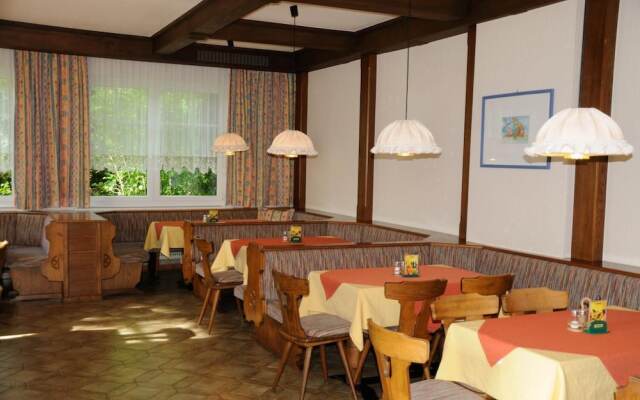 Strandhotel Weyregg