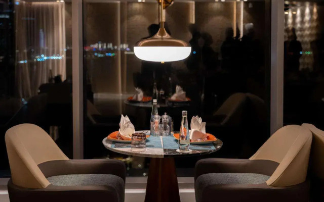 Tumbi Hotel Dubai The Palm, Tapestry Collection by Hilton	