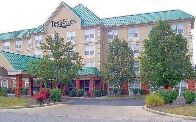 Lexington Inn & Suites - Columbus North/Polaris