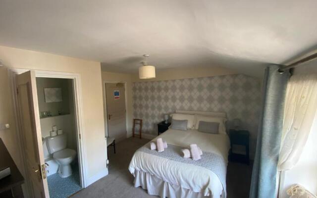 Queens Hotel