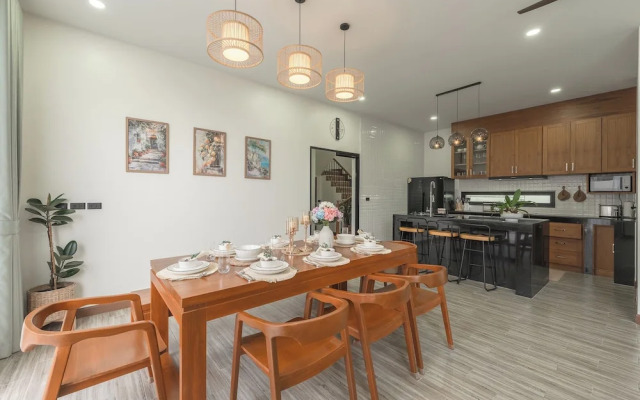 Pool Villa Near Laguna Golf Beaches V226