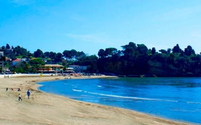 Vila Elkom
