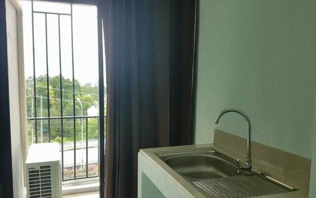Sutharnlai Apartment
