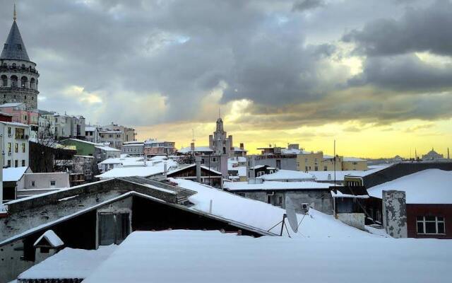 Galata West Hostel