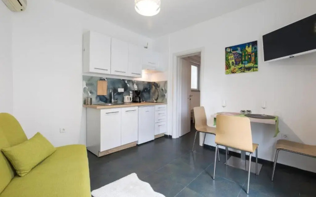 Apartment Lauro Opatija, ground floor, parking, near sea