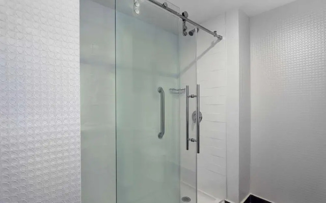 Hampton Inn & Suites by Hilton Belleville