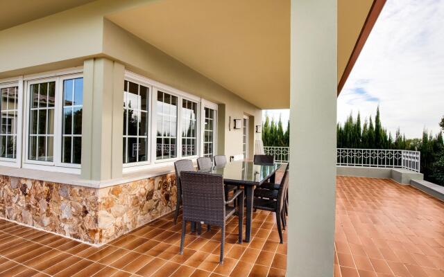 Deluxe Villa in Urbanització Bon Relax near Beach