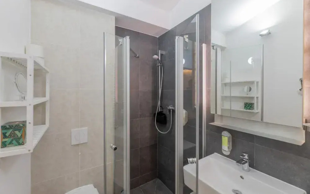 Little Suite Apartments