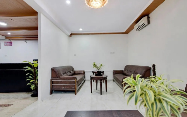 Capital O 11148 Amethyst Business Hotel