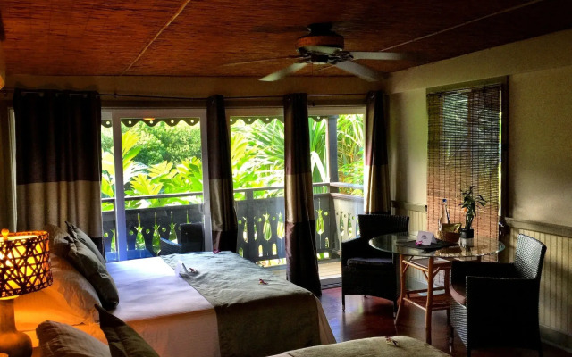 Paradise Bay Resort