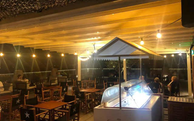 Hotel Urpi