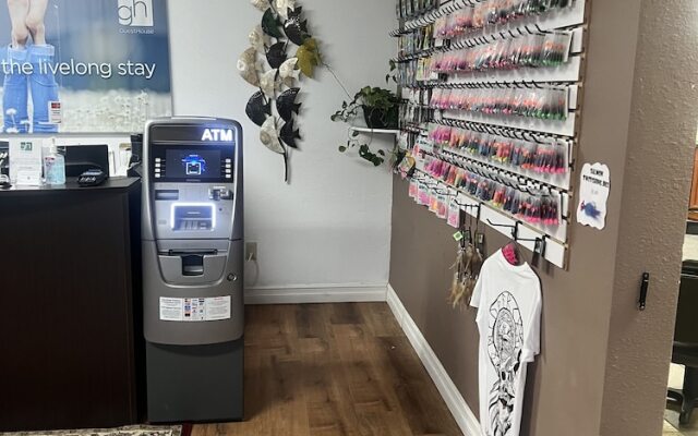 GuestHouse Inn & Suites Montesano