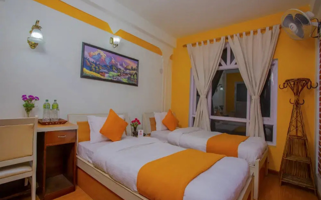 OYO 307 Hari's Home