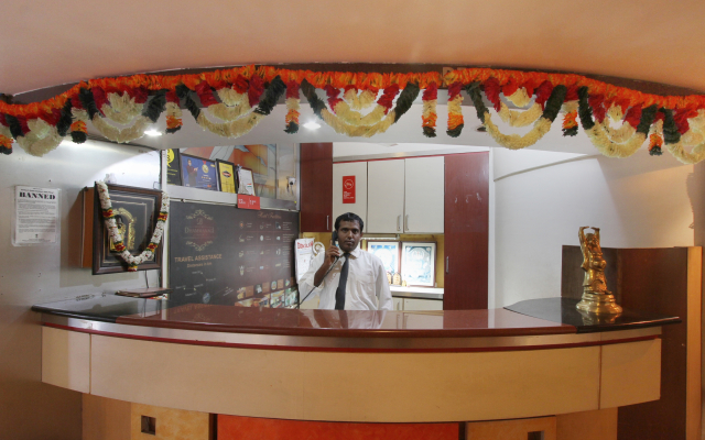 Hotel Dhammanagi Comforts by OYO Rooms
