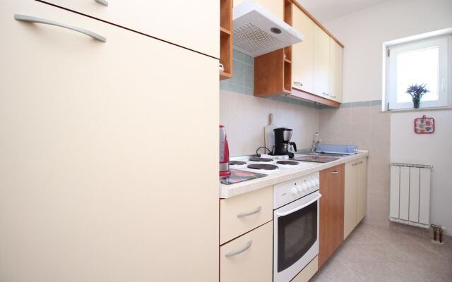 Apartments Ivona 5
