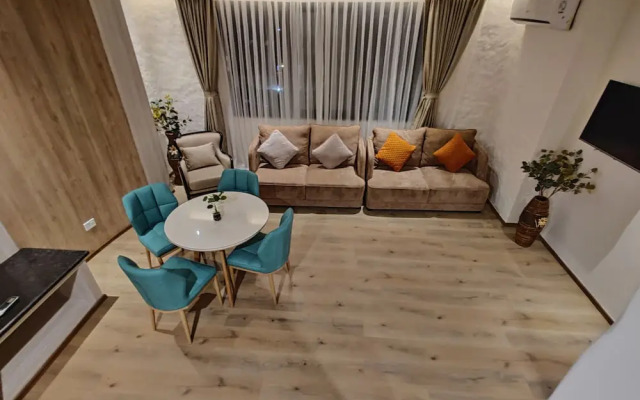 Arushi Boutique Hotel
