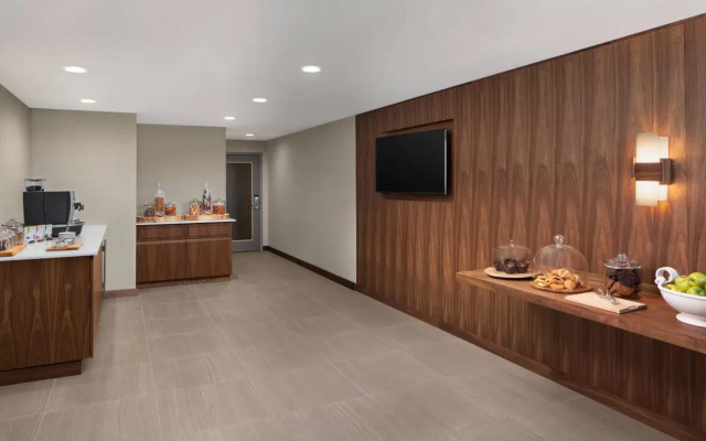 Delta Hotels by Marriott Thunder Bay