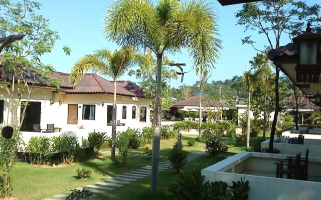 Kasalong Phuket Resort