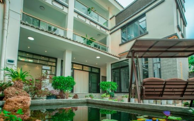 Dali Warm Inn · Peaceful Scenic View Residences (Dali Ancient City Branch)