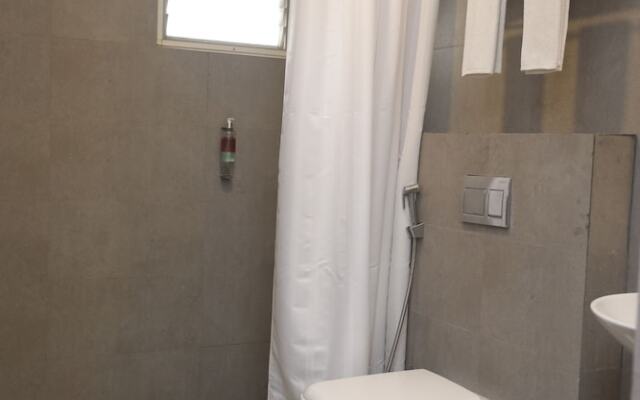 Transit Manyata by Staytrendz