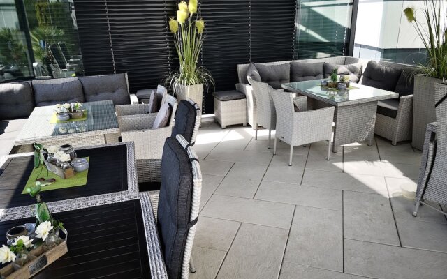 Hotel Grille