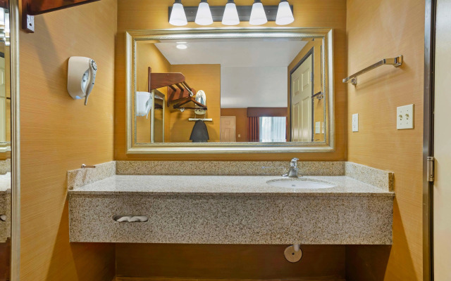 Best Western Exeter Inn & Suites