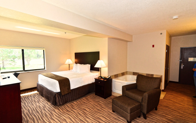 Cobblestone Inn & Suites - Clarion