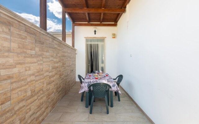 2744 Villetta Irene by Barbarhouse