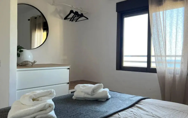 Seabeach Apartment in Aguadulce