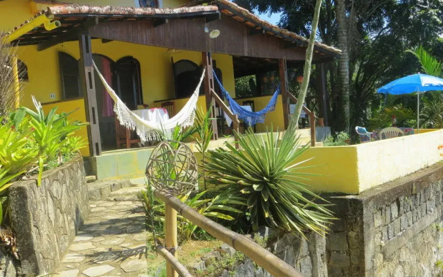 Casa Amarela Pousada