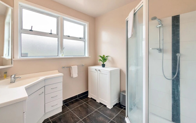 Sunny Three Bedroom Delight Upper Level