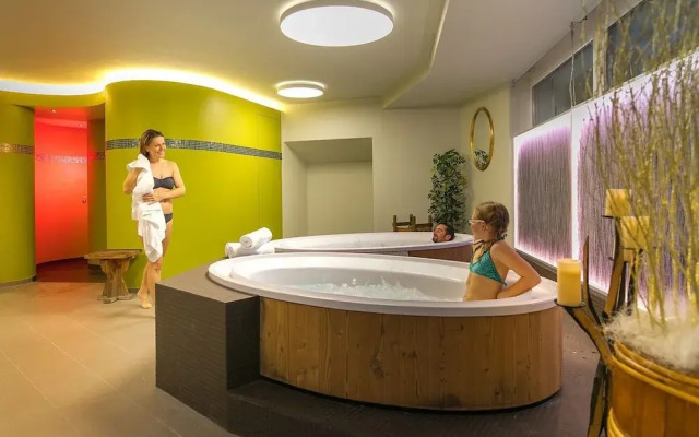 Family Hotel & Spa Desirée
