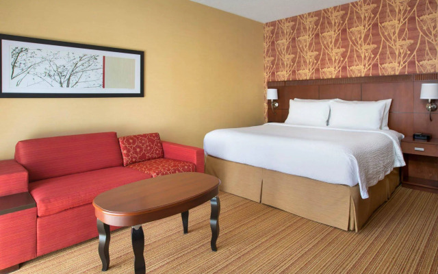 Courtyard by Marriott Mahwah
