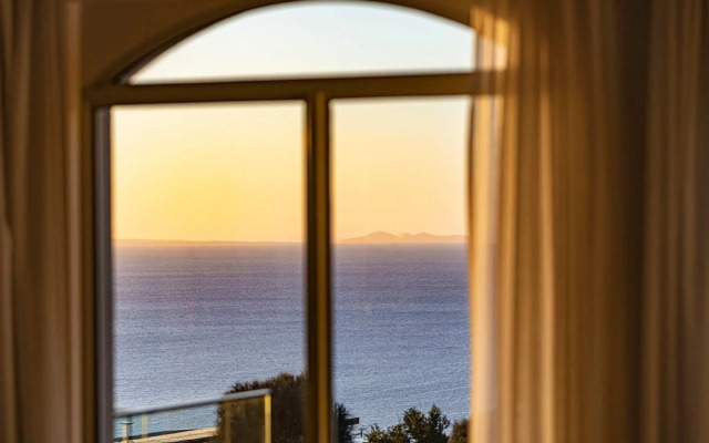 Mount Martha Manor Indoor Pool Ocean Views