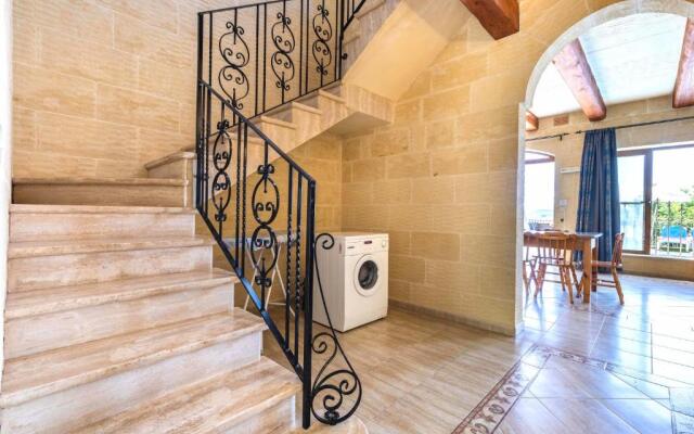 Ta Guljetta 4 Bedroom Villa With Private Pool