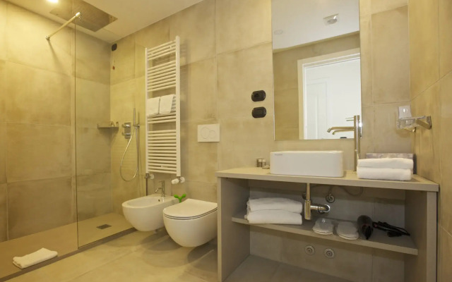 Hotel Al Campanile - Luxury Suites & Apartments