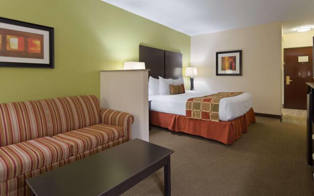 Best Western Plus Huntersville Inn & Suites Near Lake Norman
