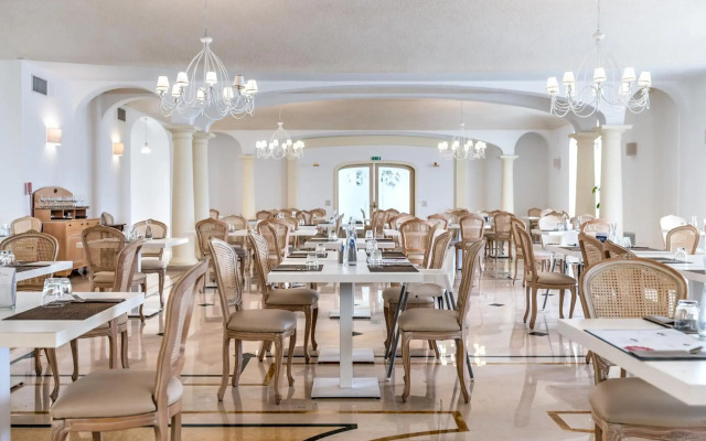Nicolaus Prime Il Gabbiano Hotel