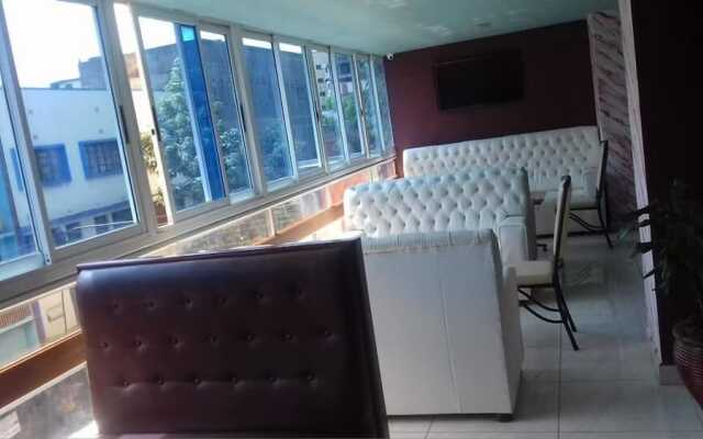 Delfirm Hotel