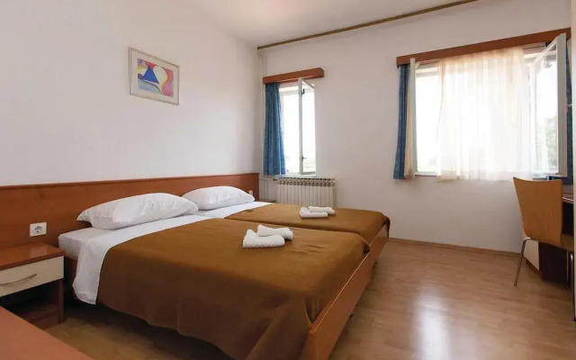 Awesome Home in Rovinj With Wifi and 2 Bedrooms