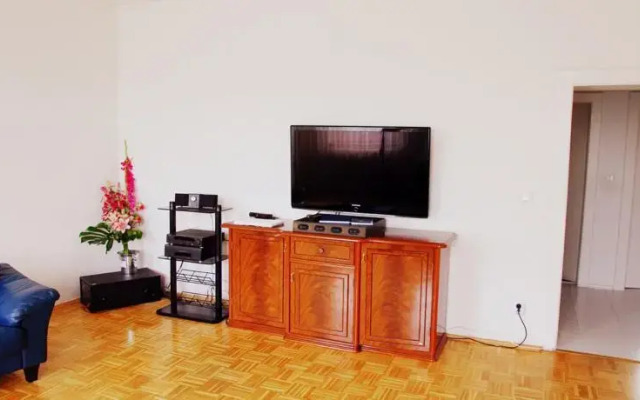 Central Suite