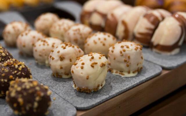 Hotel Macia Sevilla Kubb