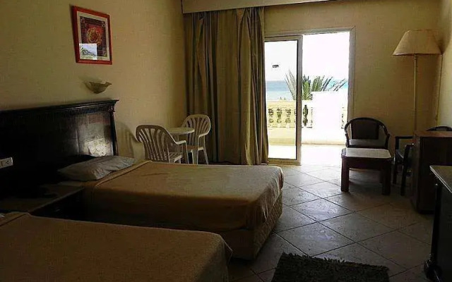 Al Bostan
