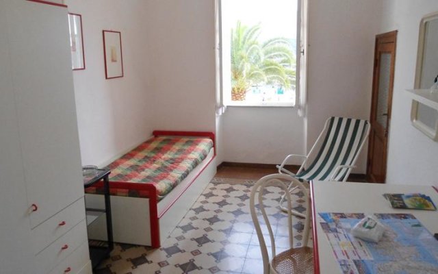 Isola dElba: appartamento 6 posti letto con giardino